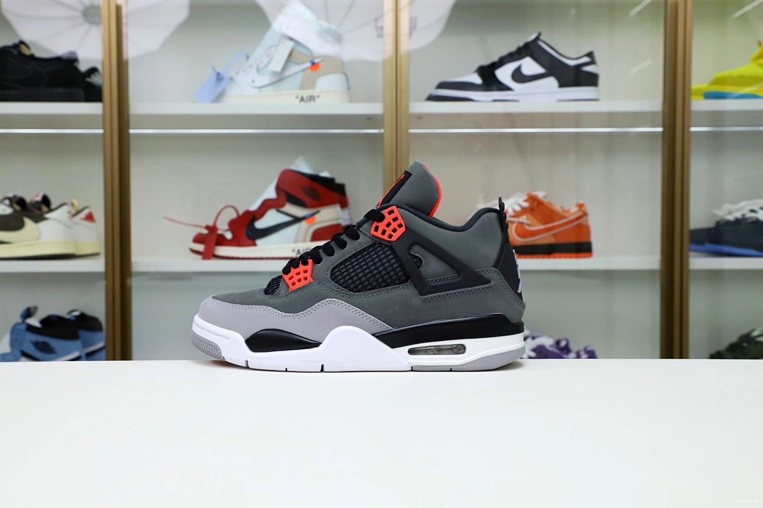 4 AIR JORDAN INFRARED 1013